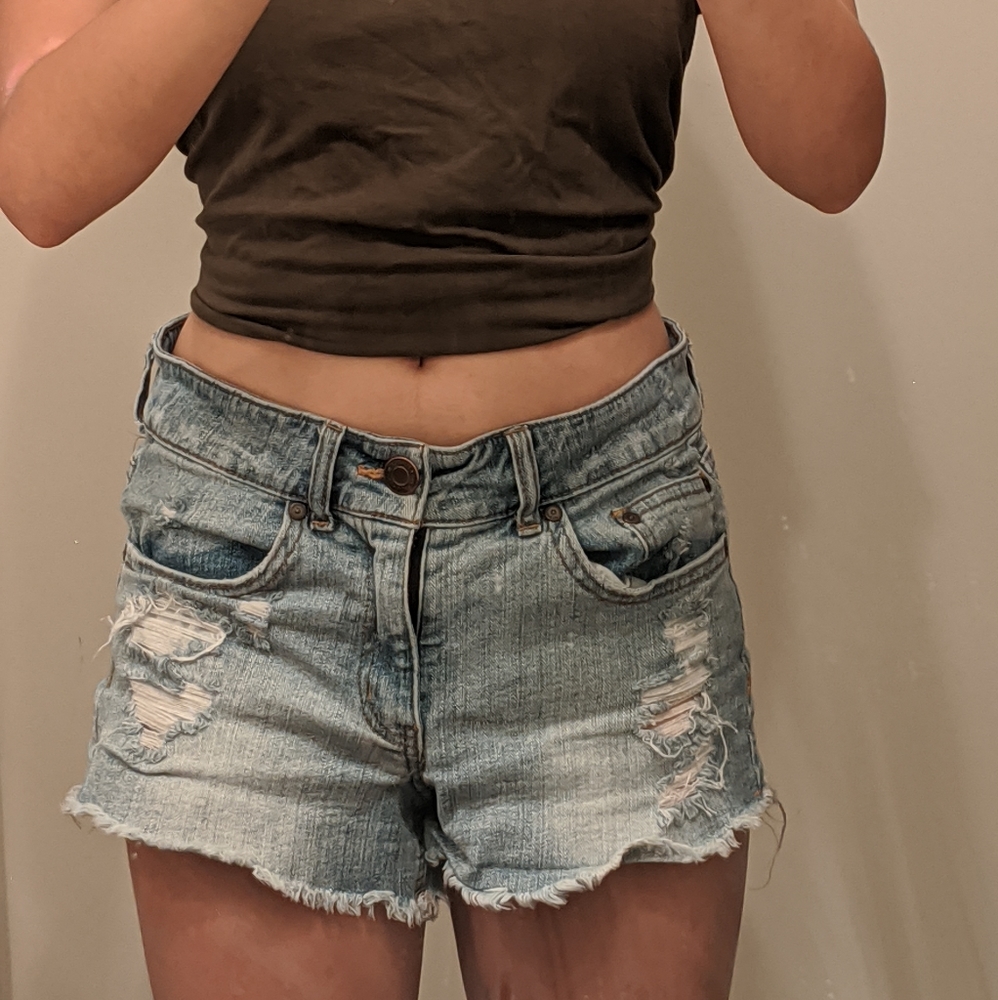 Mid-Rise Shorts